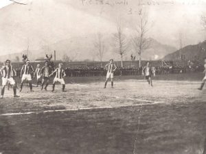 Partita di calcio Pietrasanta vs Livorno, 1921 Museo dei Bozzetti "Pierluigi Gherardi" 