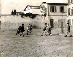 Piazza del Carmine anni 50-60