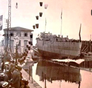 - Il varo dell'incrociatore "Pisa" - 15 settembre 1907