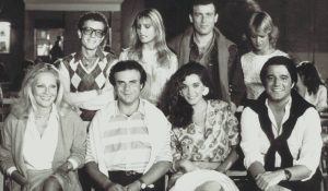 Forte dei Marmi,1982,il cast di attori del film"Sapore di Mare"(girato interamente in Versilia) in un momento di relax