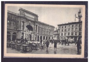 Piazza Vittorio Emanuele fine anni 40