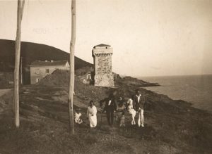 1910 Escursione alla torre di Calafuria sulla costa Livornese