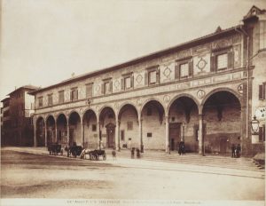 Piazza S.Maria Novella, Loggia di S.Paolo (opera del Brunelleschi) anno 1880 circa