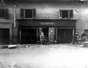 Firenze Via Verdi Filistrucchi, la più antica Bottega ancora esistente e i danni provocati dall'alluvione di quel tragico novembre del 66
